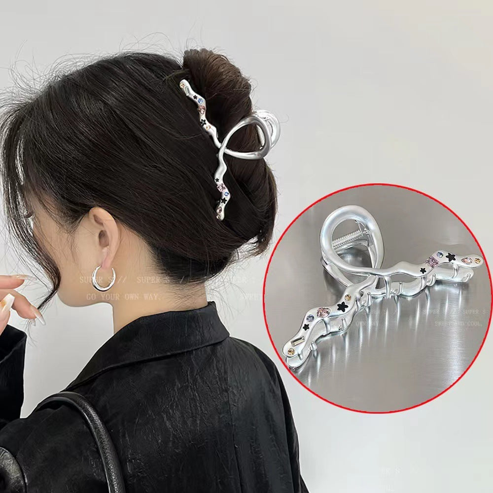 Women's Fashion Temperament Large Shark Clip