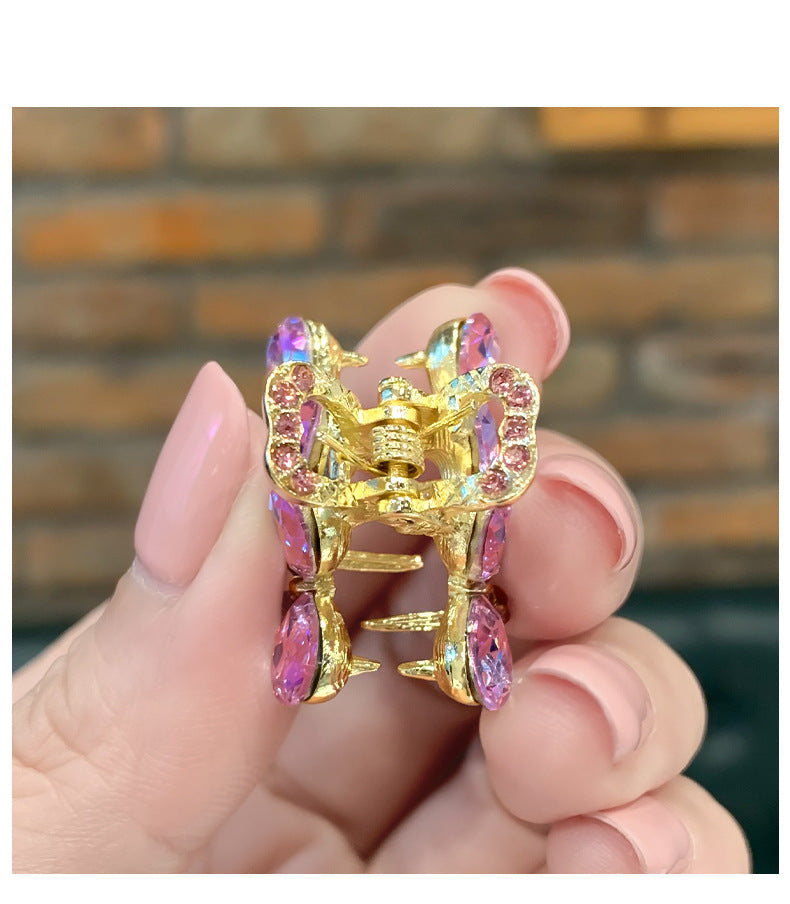 The New Diamond-studded Butterfly Hairpin Fashion Niche Design Sense