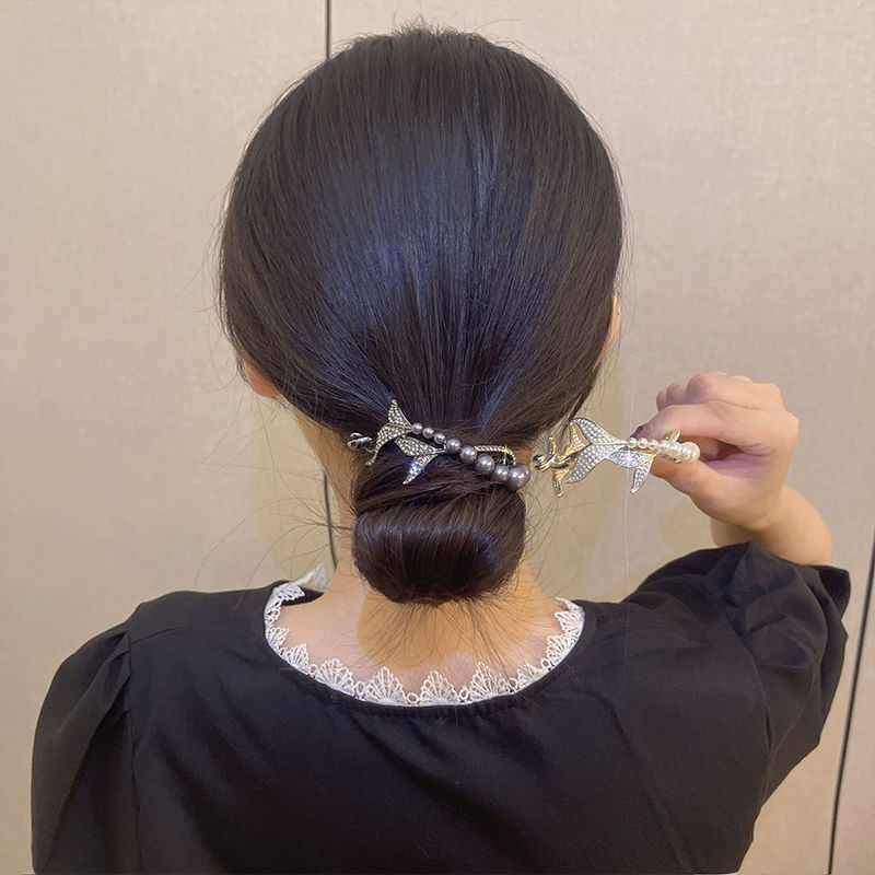 Double Fish Tail Pearl Ball Head Clamping Girl